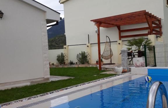 Vila Pelinovo