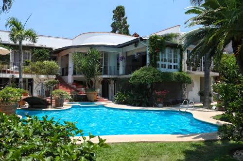 Villa de Lena