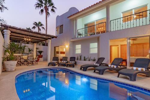 Villa Tamika by Cabo Villas