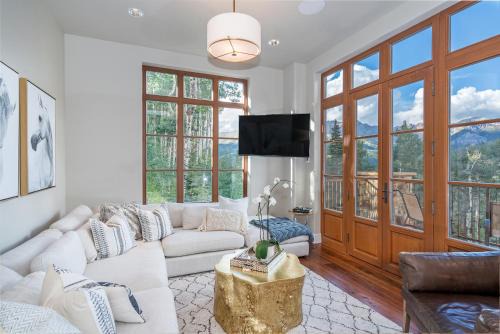 Villas at Cortina 1 by Alpine Lodging Telluride