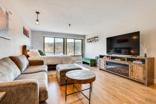 Walk to Dtwn: Winter Park Studio w/Hot Tub Access