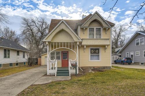 Walk to Everything! Historic Billings Home w/Deck