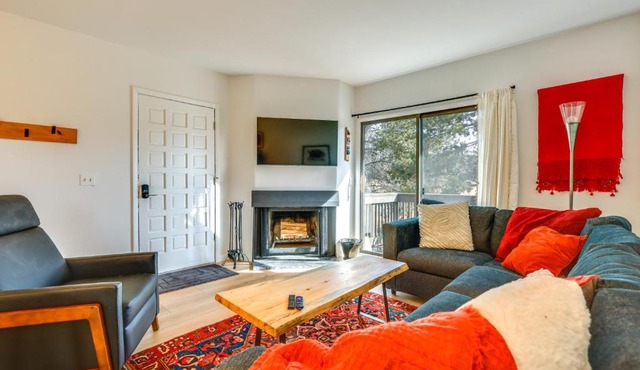 Walk to Winter Park Bus From Fraser Condo!