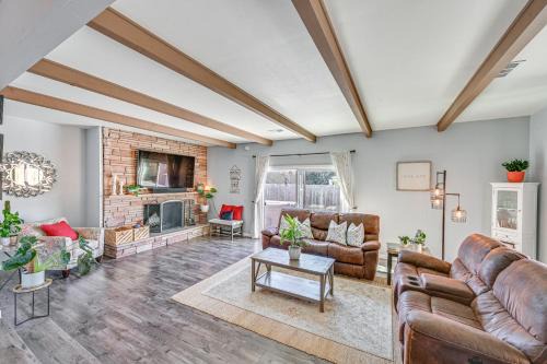 Walkable Chula Vista Home w/Covered Patio