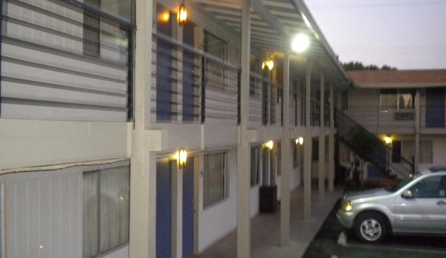 Wasco Inn