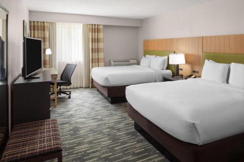 Wingate by Wyndham Lincoln Airport East I-80