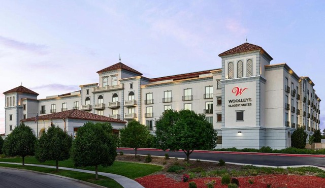 Woolley's Classic Suites