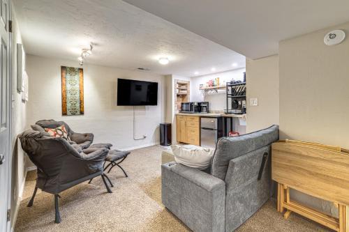Work, Play & Explore w/Ease! Dtwn Meridian Apt