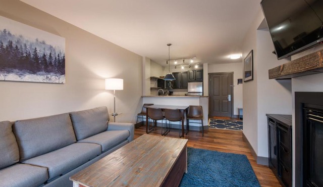 Zephyr Mountain Lodge Premium-Rated 1214