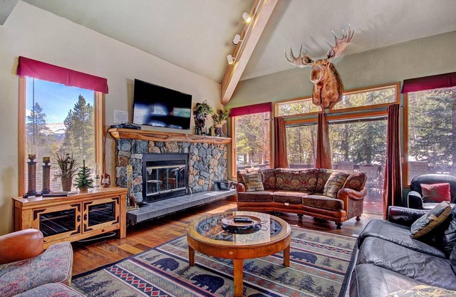 530 m² House ∙ 8 bedrooms ∙ 14 guests