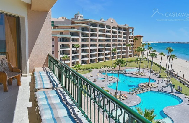 Beachfront Upper Floor Luxury Condo - Sonoran Spa W504 2 BR 2 BA Next to the Pool, High Speed Wi-Fi