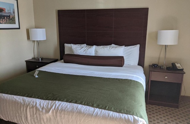 Cobblestone Inn Ia 