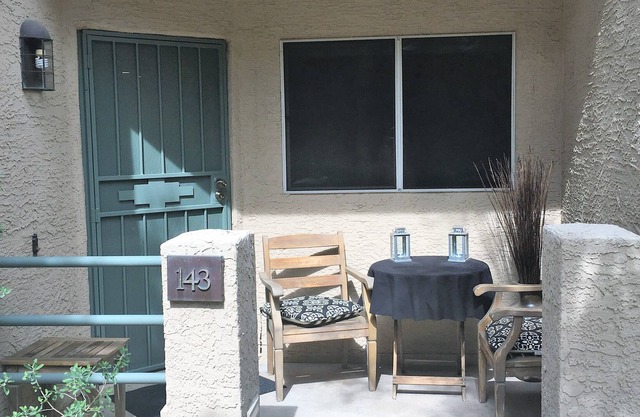 Downtown Phoenix Ground level Condo