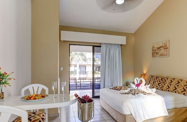 Familiar Studio with fully equipped kitchenette #13 - near to The Medano Beach, Pool & Wifi