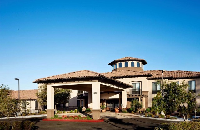 Hampton Inn Suites Arroyo 