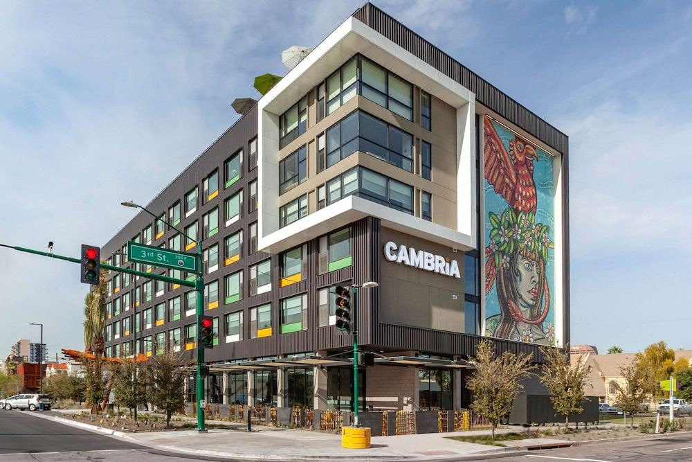 Evans Churchill Hotel | Cambria Hotel Downtown Phoenix Convention Center