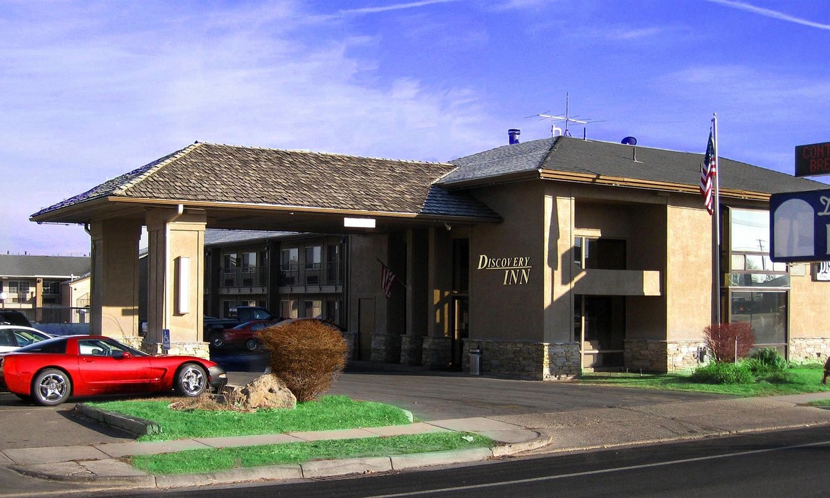 Midvale Hotel | Discovery Inn