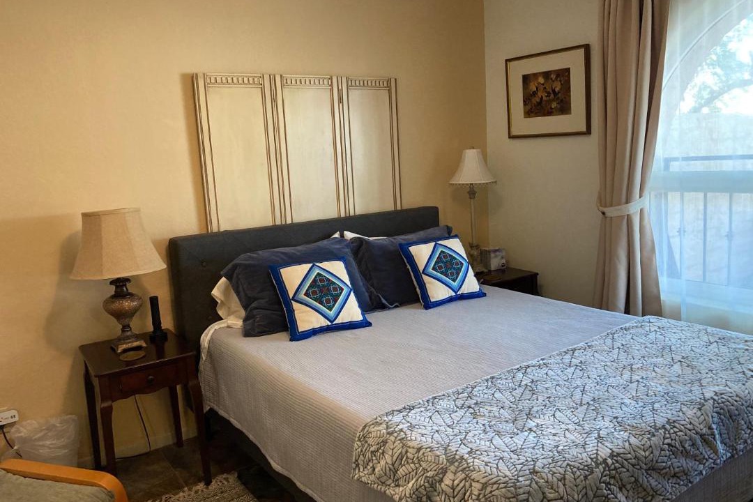 Tucson House | Desert retreat close to downtown/ U of A, 1-10