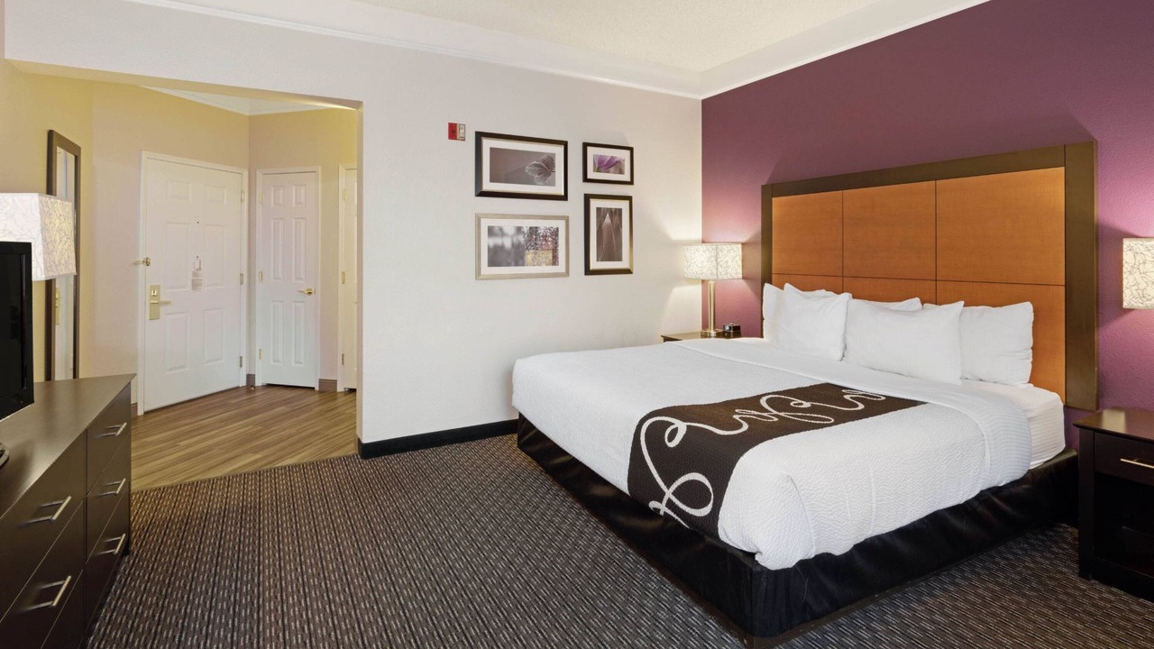 Photo of Bedroom in Central Scottsdale