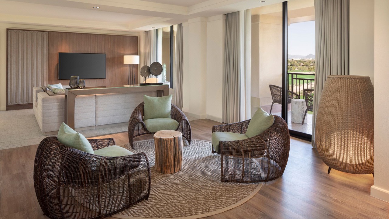 Photo of Livingroom in Paradise Valley Village