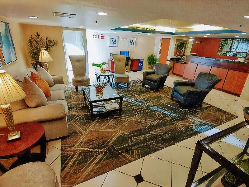 Photo of Livingroom in Paradise Valley Village