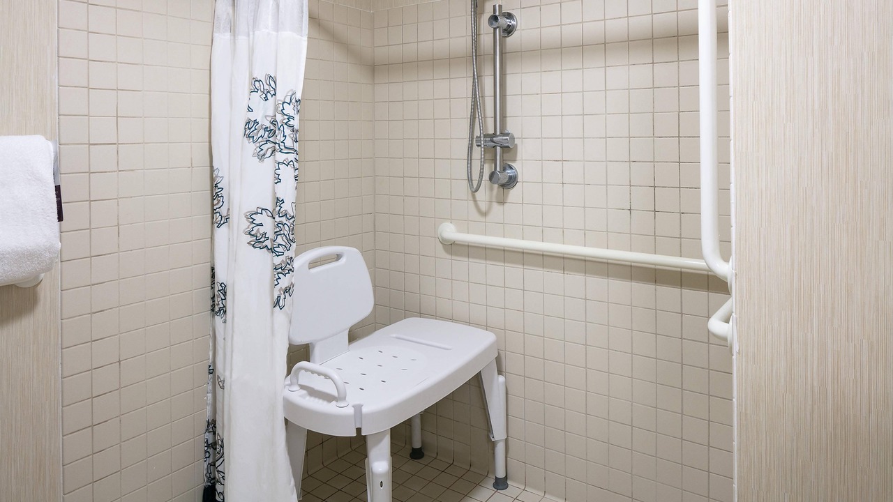 Photo of Bathroom in Lincoln