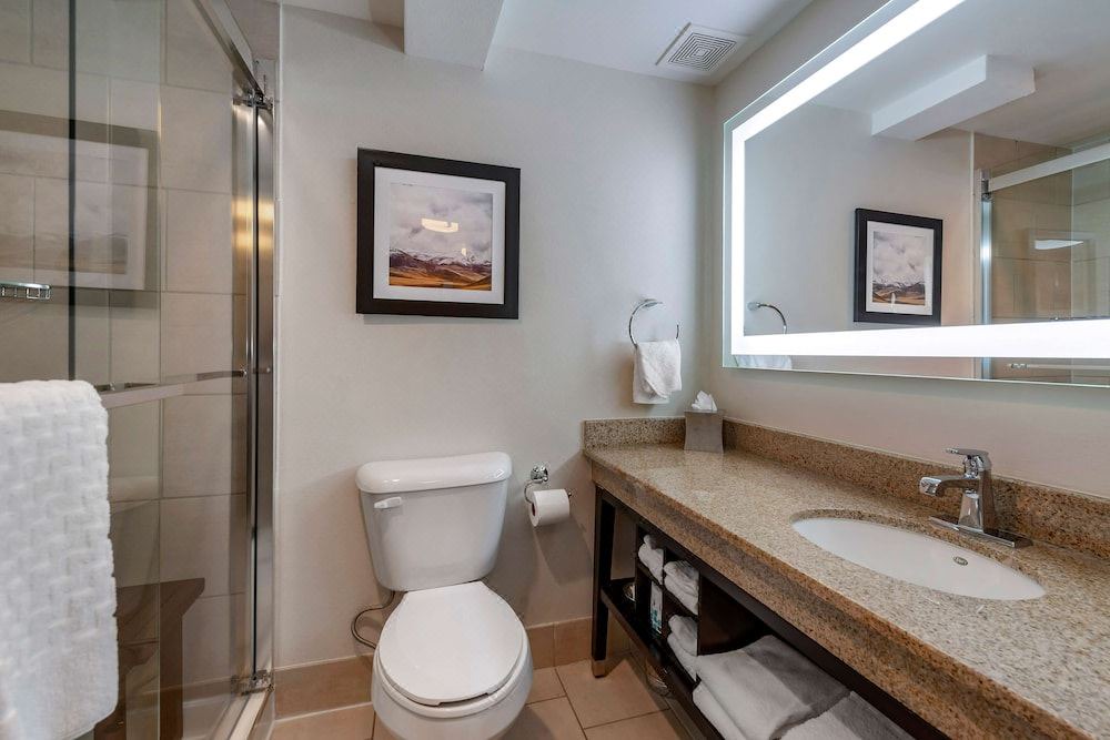 Photo of Bathroom in Montbello