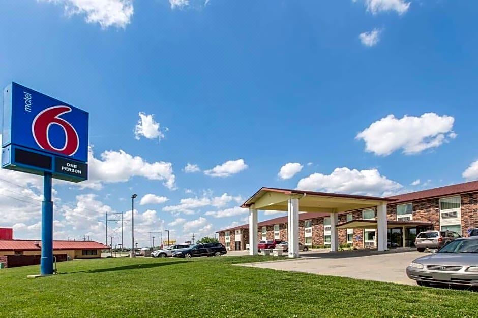 Photo of Buildings in Millard