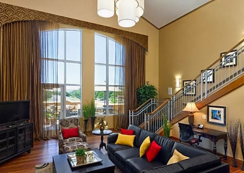 Photo of Livingroom in Pierre