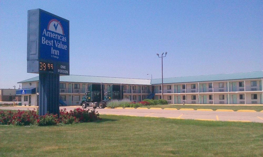 Photo of Buildings in Lincoln