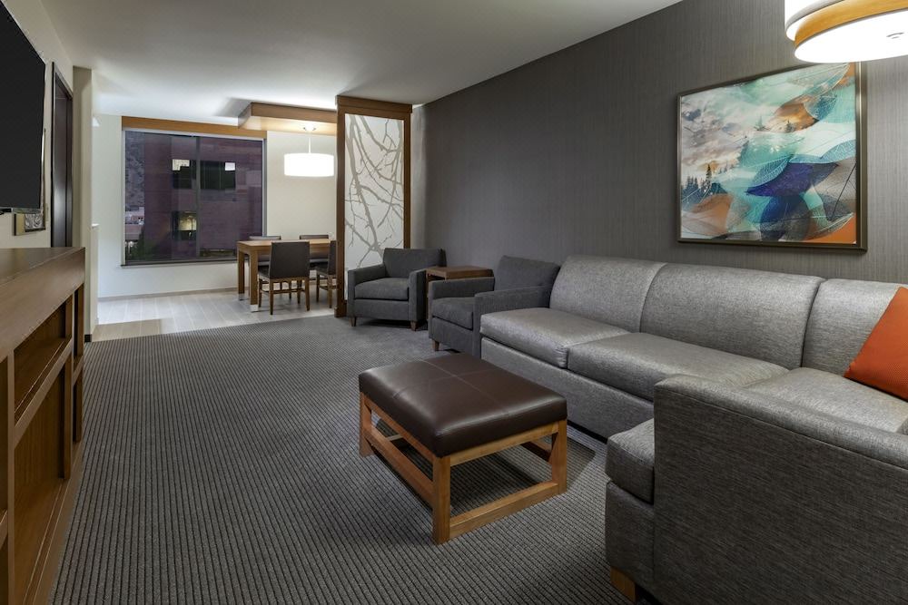 Photo of Livingroom in Central Business District