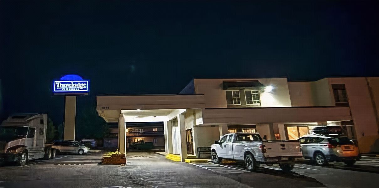 Photo of Buildings in Cimarron Hills