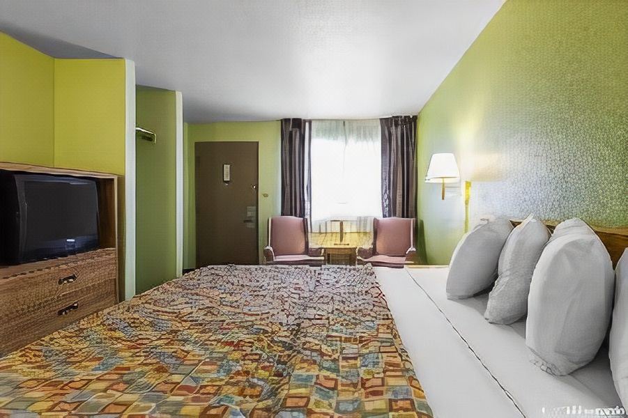 Photo of Bedroom in Gunnison