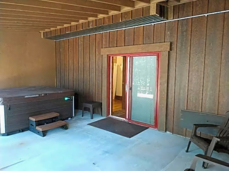 Photo of Bedroom in Island Park