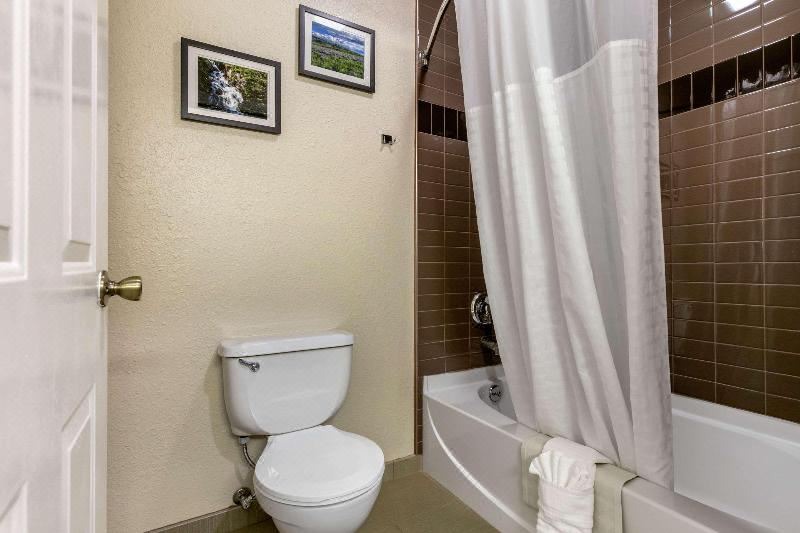Photo of Bathroom in Worland