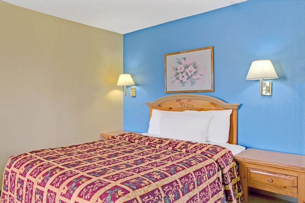 Photo of Bedroom in Lehi