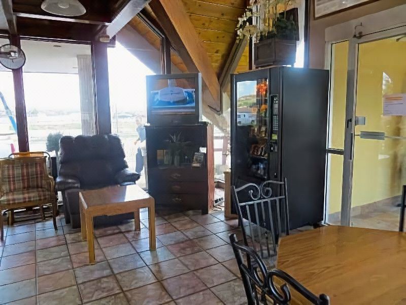 Photo of Livingroom in Northwest Colorado Springs