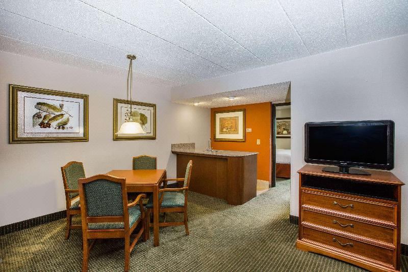 Photo of Livingroom in Omaha