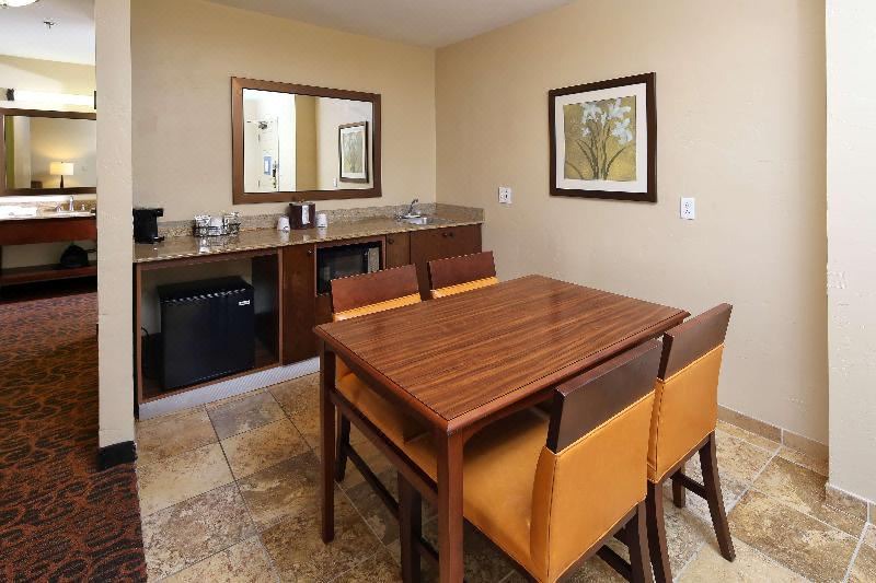 Photo of Livingroom in Casas Adobes