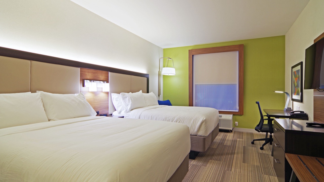 Photo of Bedroom in Desert Ridge West