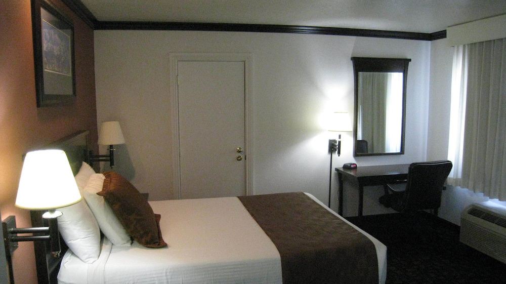 Photo of Bedroom in Midvale