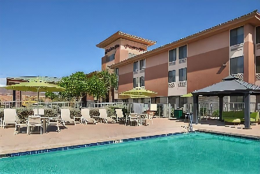 Photo of Outdoor in Anthem Commerce Park