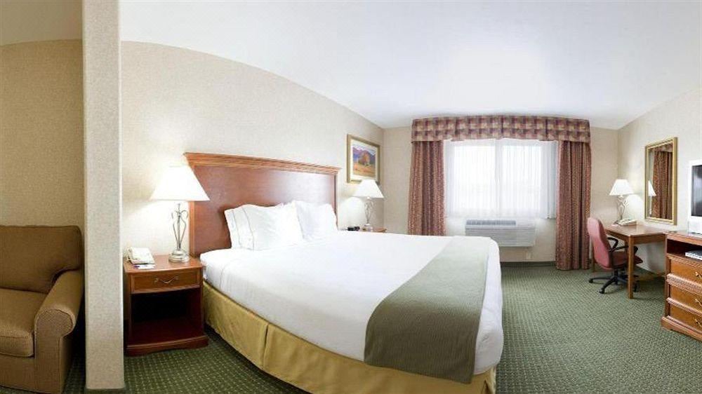 Photo of Bedroom in Gunnison