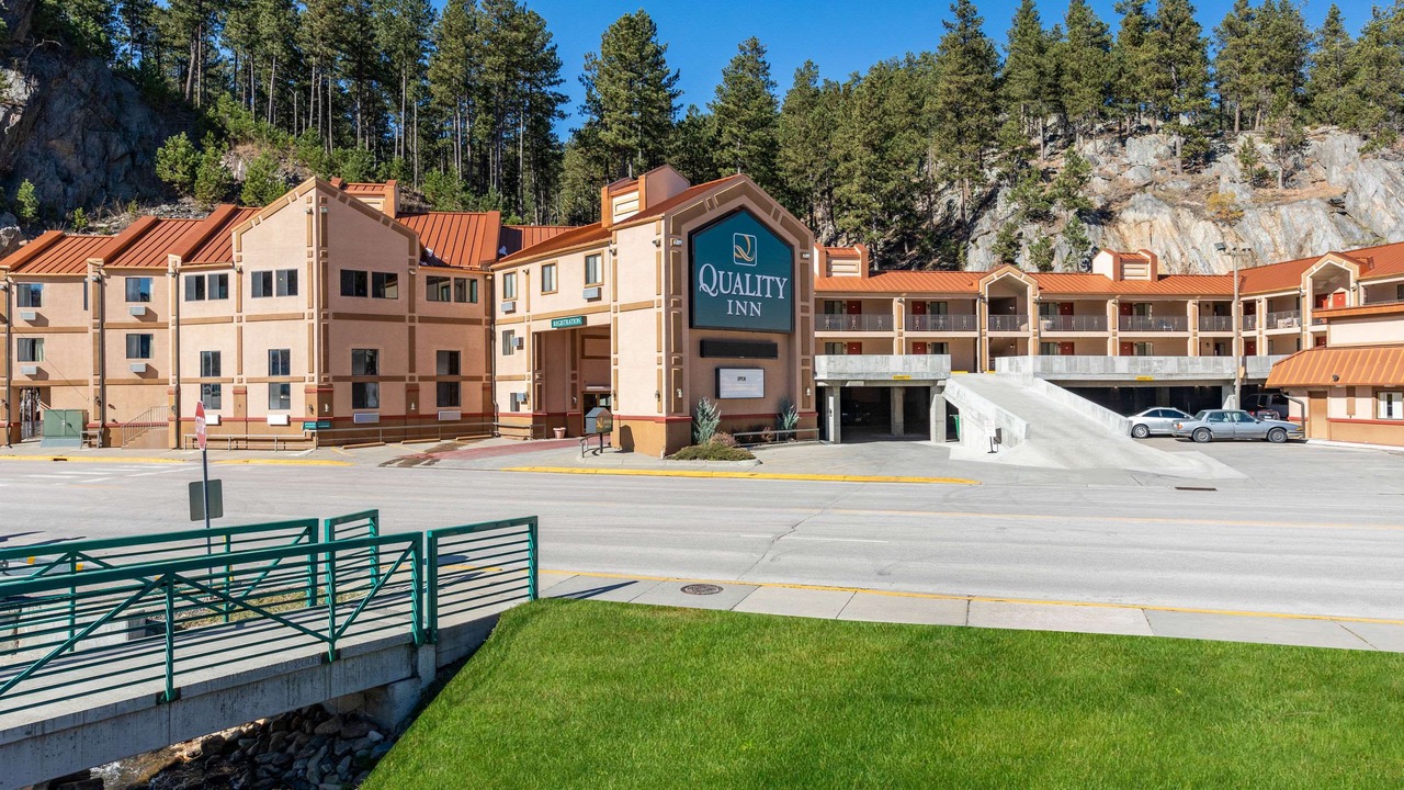 Photo of Buildings in Keystone