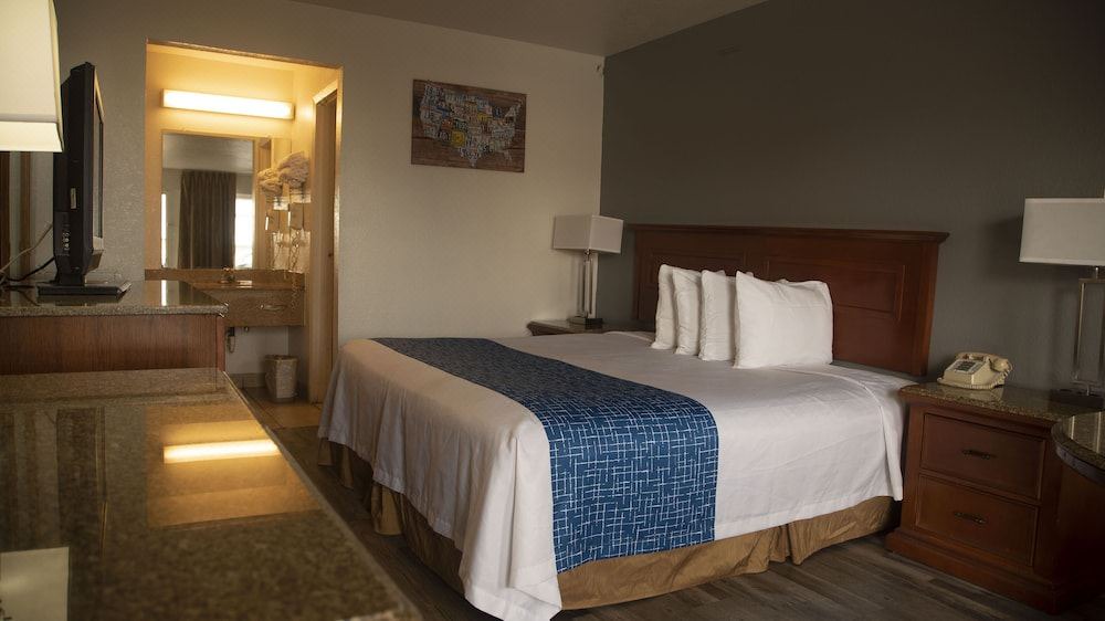 Photo of Bedroom in Westown Commercial Center