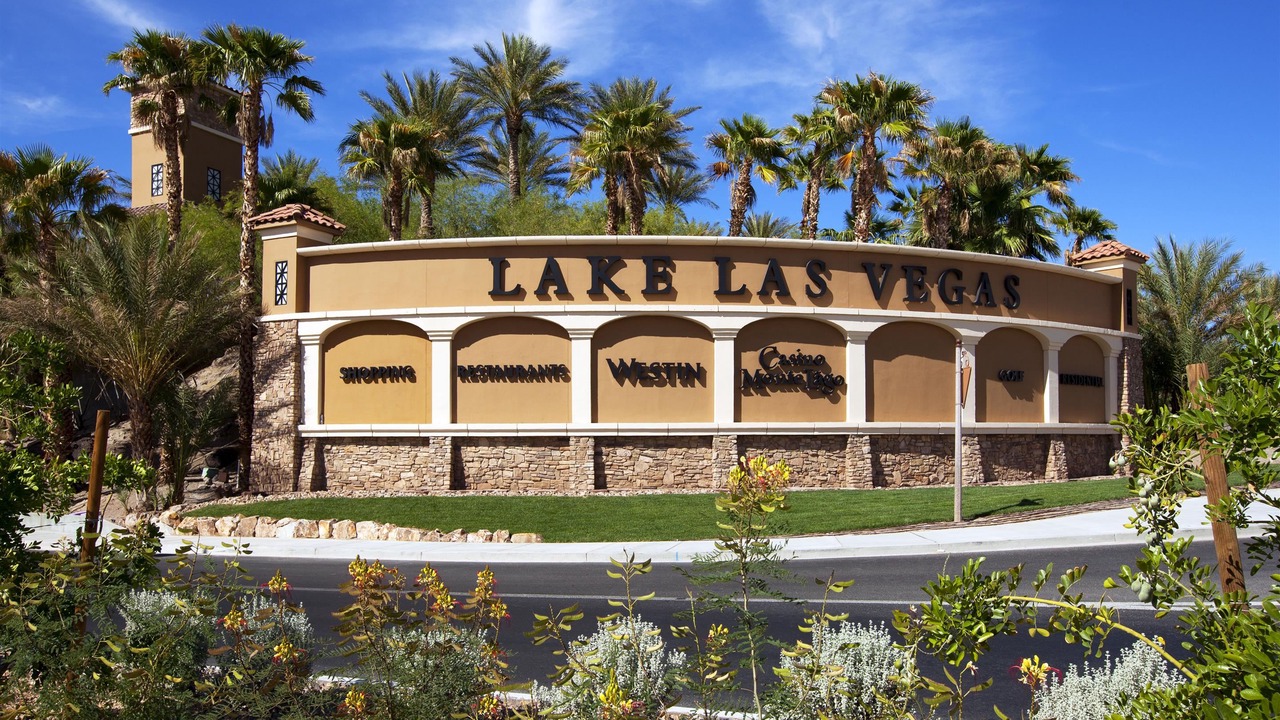 Photo of Buildings in Lake Las Vegas