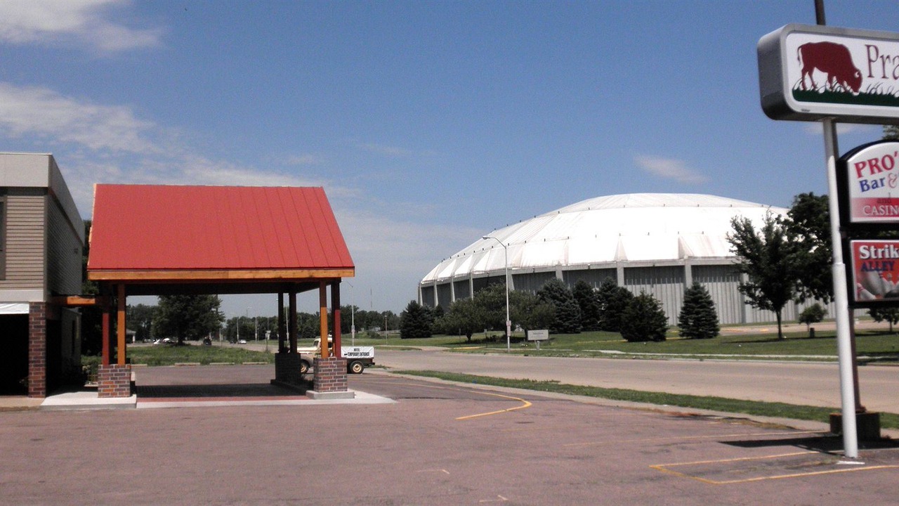 Photo of Buildings in Vermillion