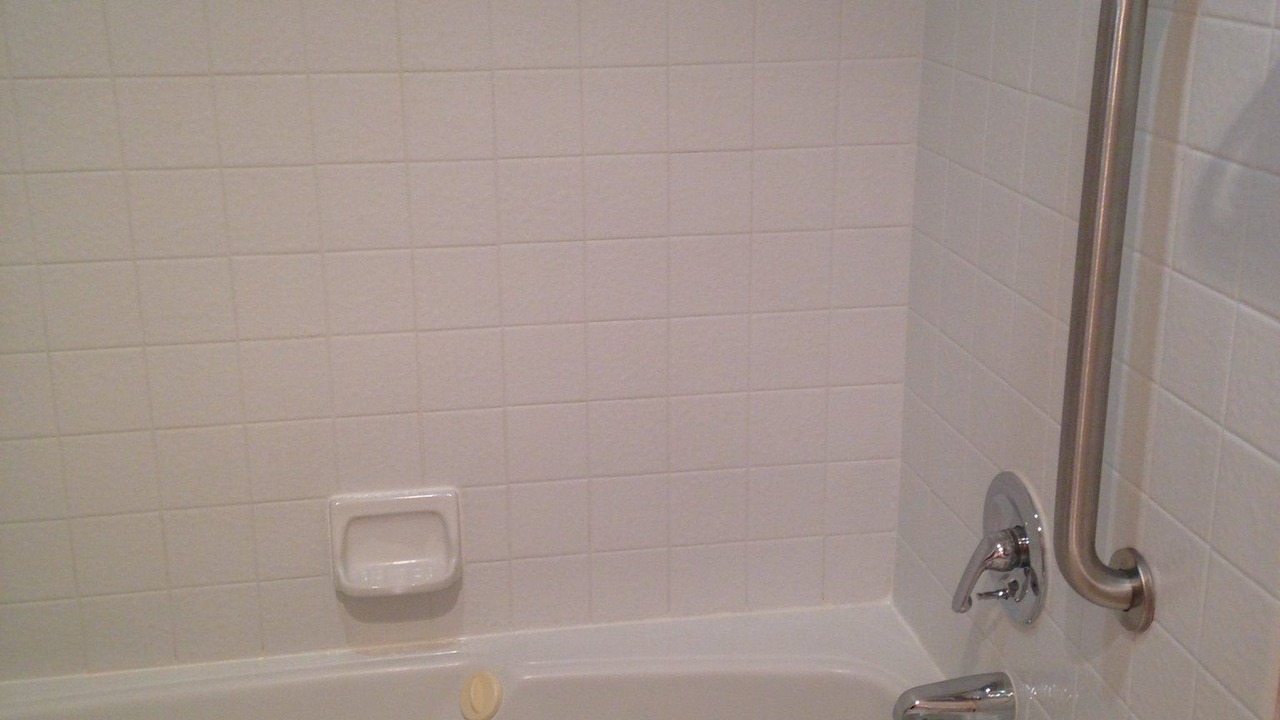 Photo of Bathroom in Price