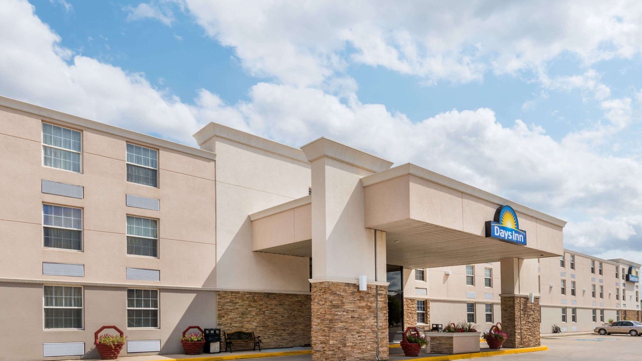 Photo of Buildings in Gillette
