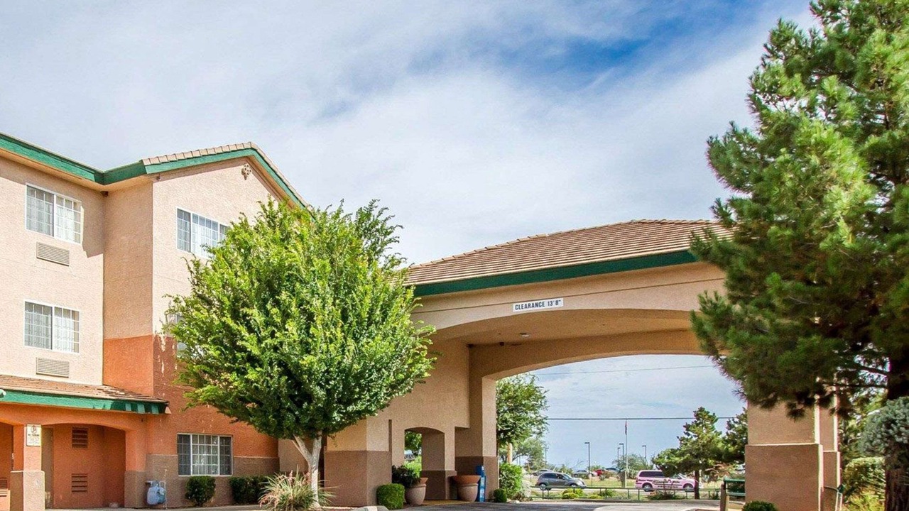 Photo of Buildings in Sierra Vista